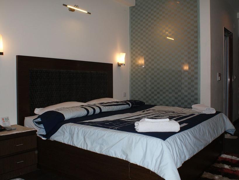 Hotel Arpit Palace Δελχί Εξωτερικό φωτογραφία