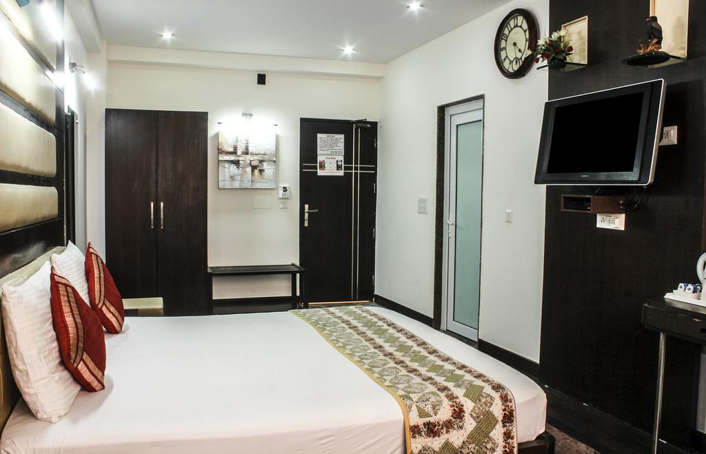Hotel Arpit Palace Δελχί Εξωτερικό φωτογραφία